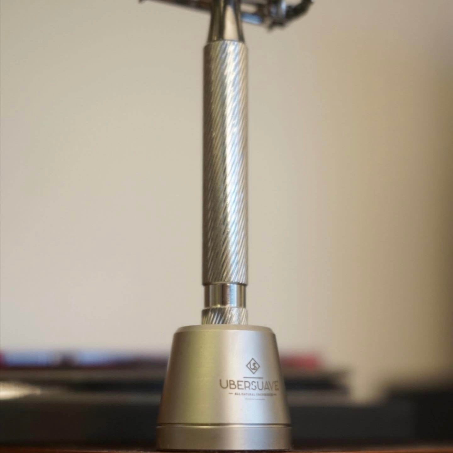 Ubershave Razor Island Stand (Silver/Black)